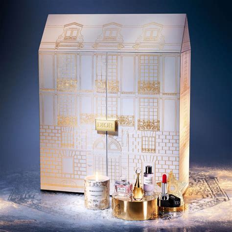 maison christian dior advent calendar 2020|le 30 montaigne advent calendar.